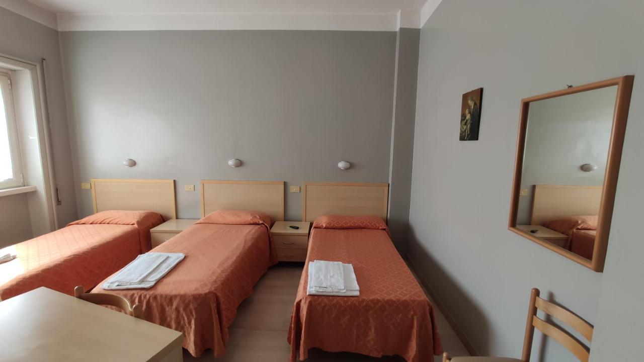 מלון רומא San Juan De Ribera, Casa Per Ferie מראה חיצוני תמונה